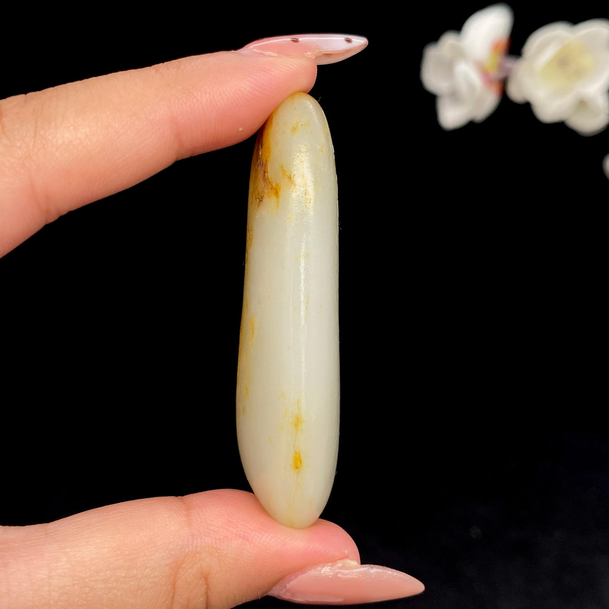 和田玉聚黄皮籽料挂件（46.2g）