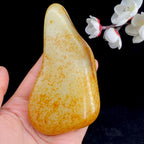 和田玉洒红皮籽料原石（309.6g）