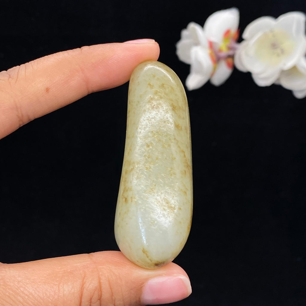 和田玉秋梨皮籽料手把件（71.2g）