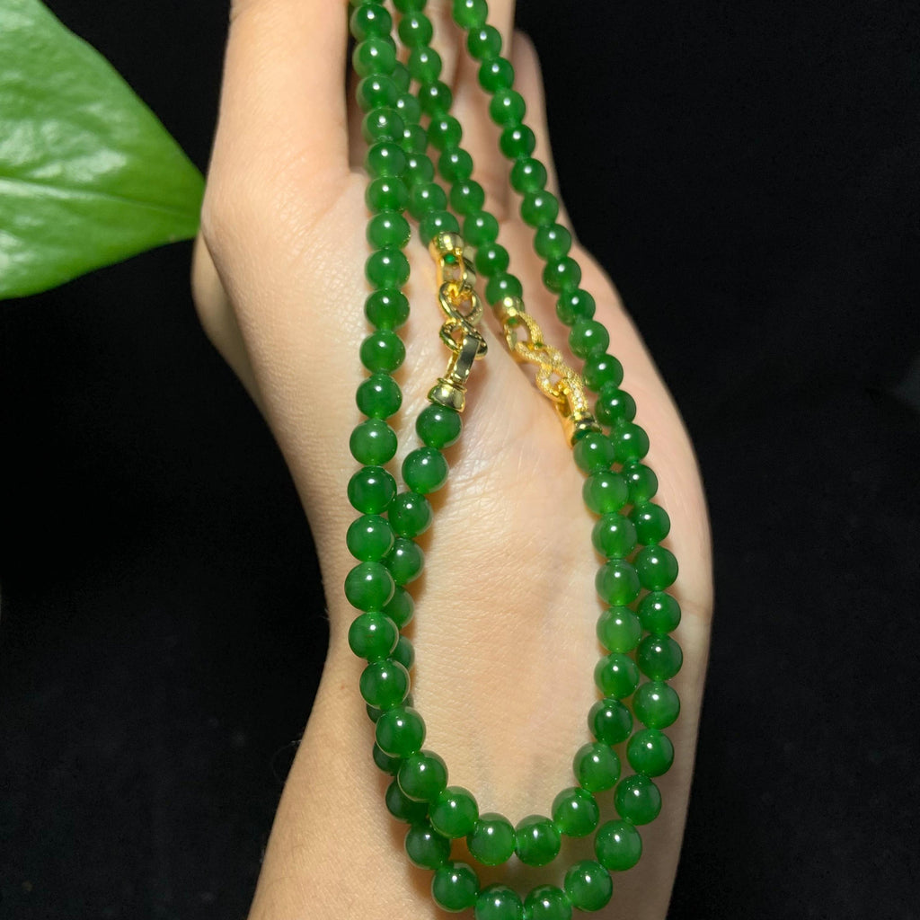 精品和田碧玉阳绿项链手串套装（38.0g）