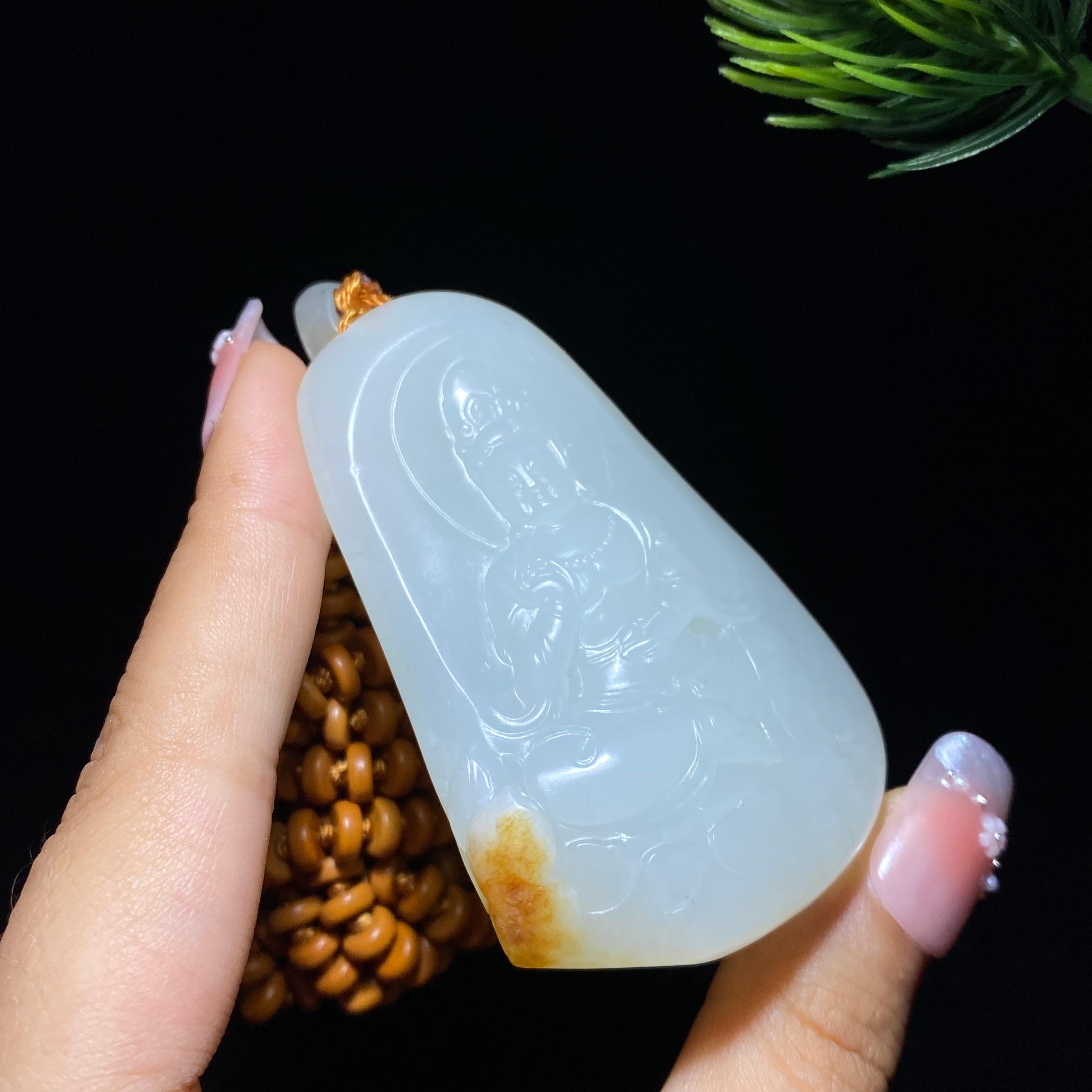 和田玉籽料观音（87.4g）