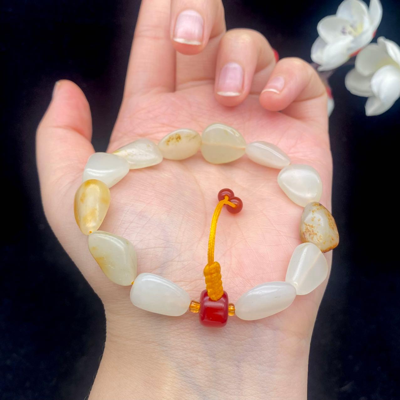 【超值推荐】和田玉洒金皮籽料【精品手串】（25.4g）