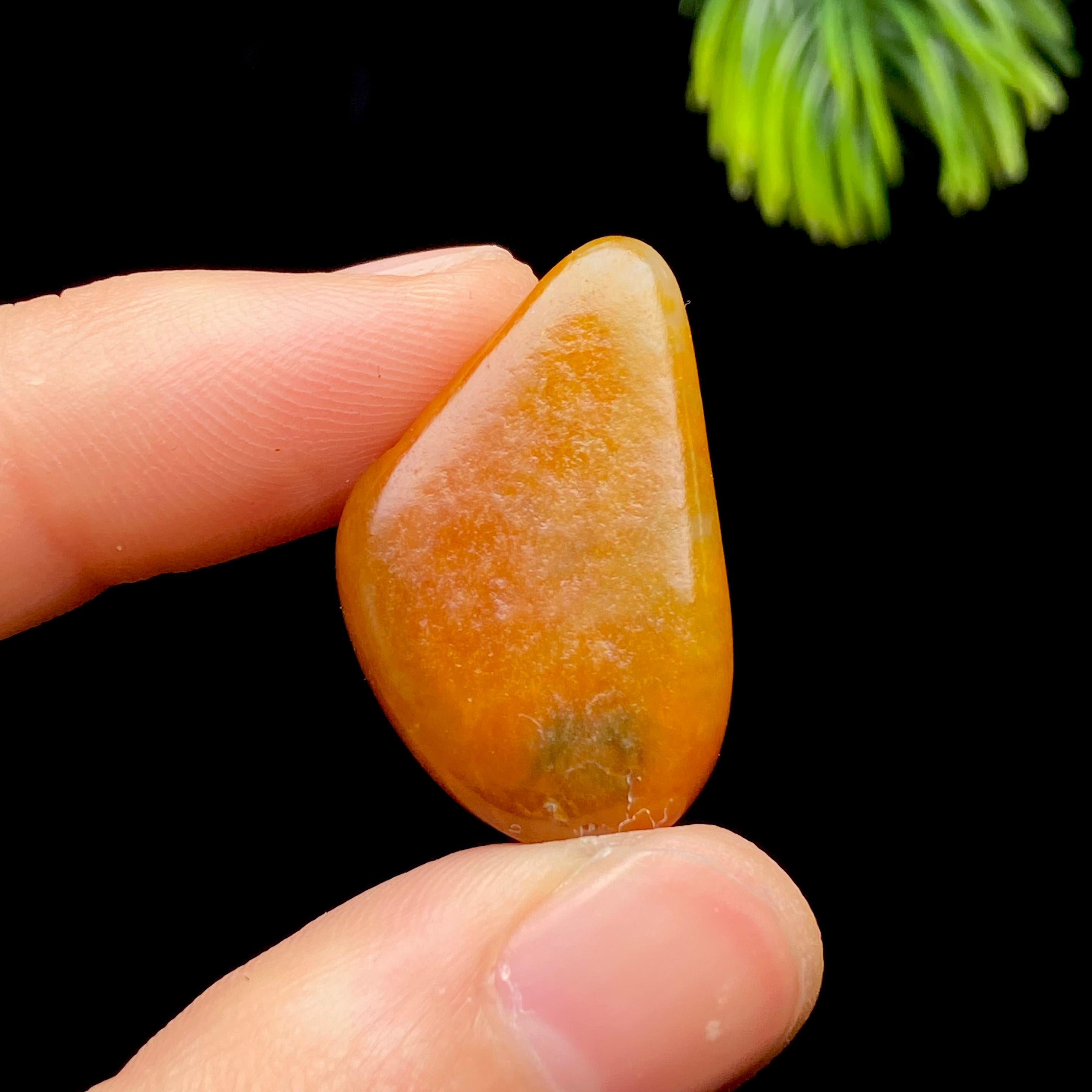 和田玉红皮籽料（5.9g）