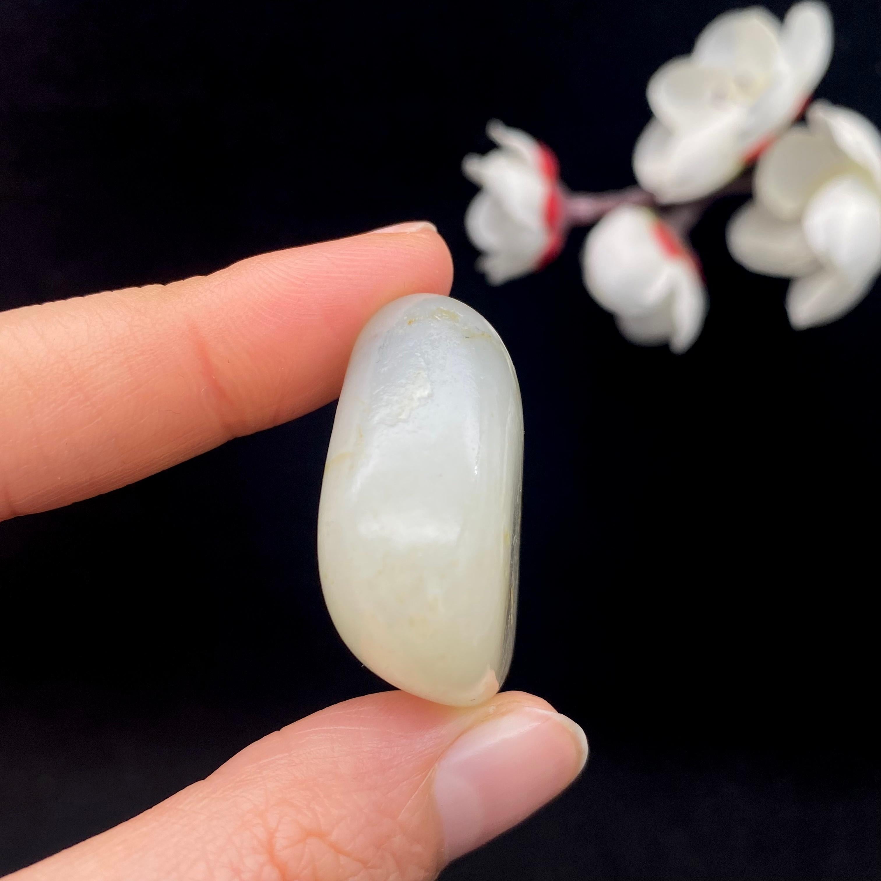 和田玉洒金皮籽料（23.7g）