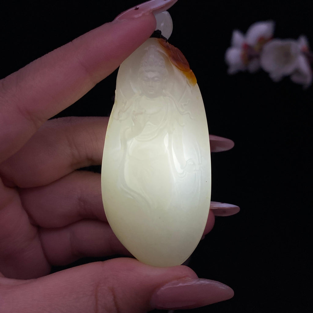 和田玉籽料【观音】挂件（52.4g）