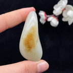 和田玉黄皮籽料（66.2g）