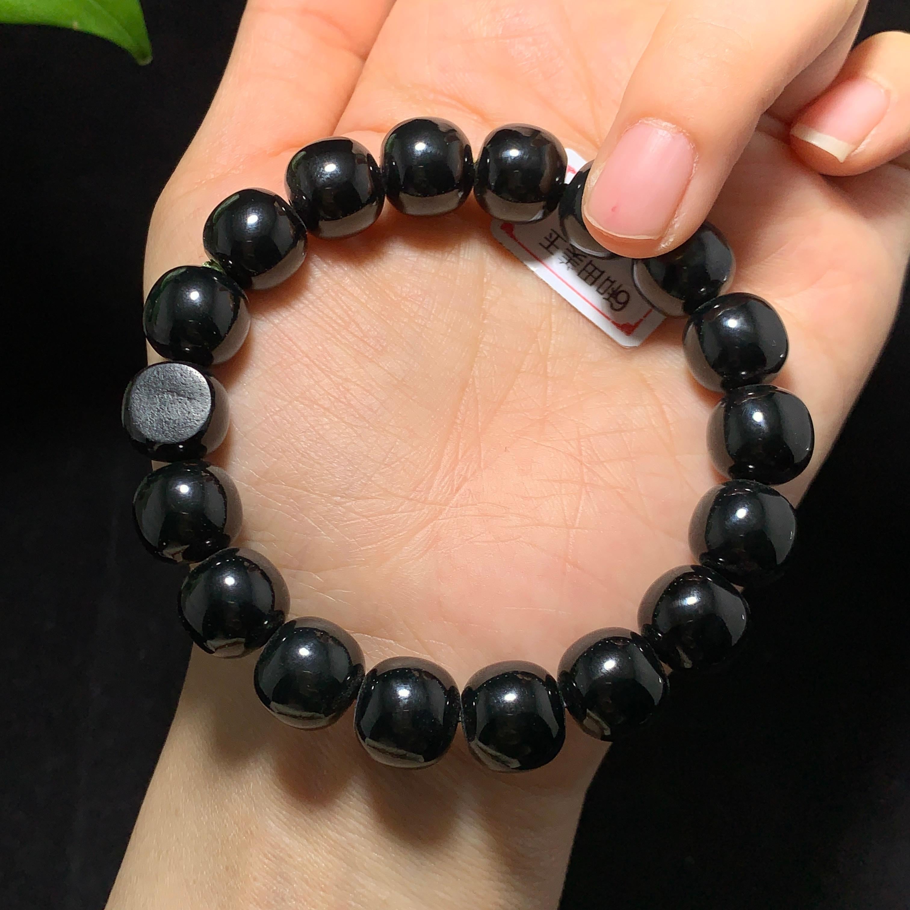 高品质和田籽料黑青老型珠手串（53.0g）