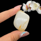 和田玉洒金皮籽料挂件（27.4g）