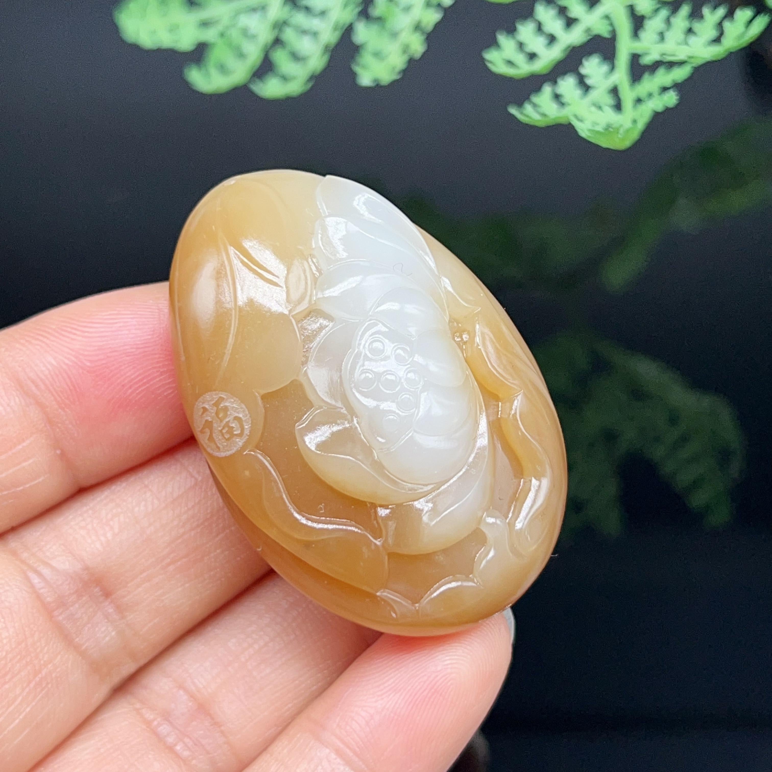 和田玉糖羊脂白玉花开富贵莲花挂件（41.1g）