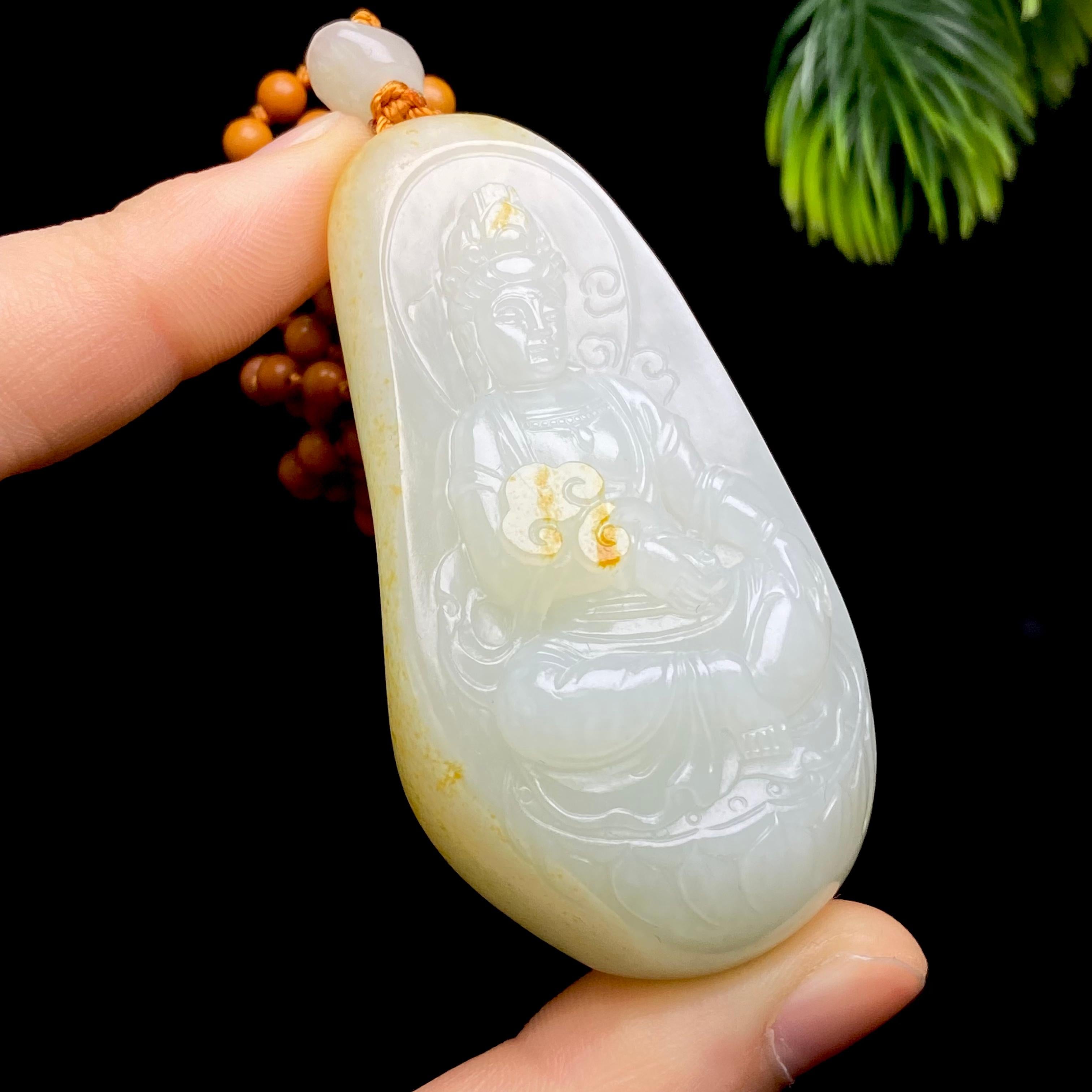 和田玉籽料观音（87.9g）