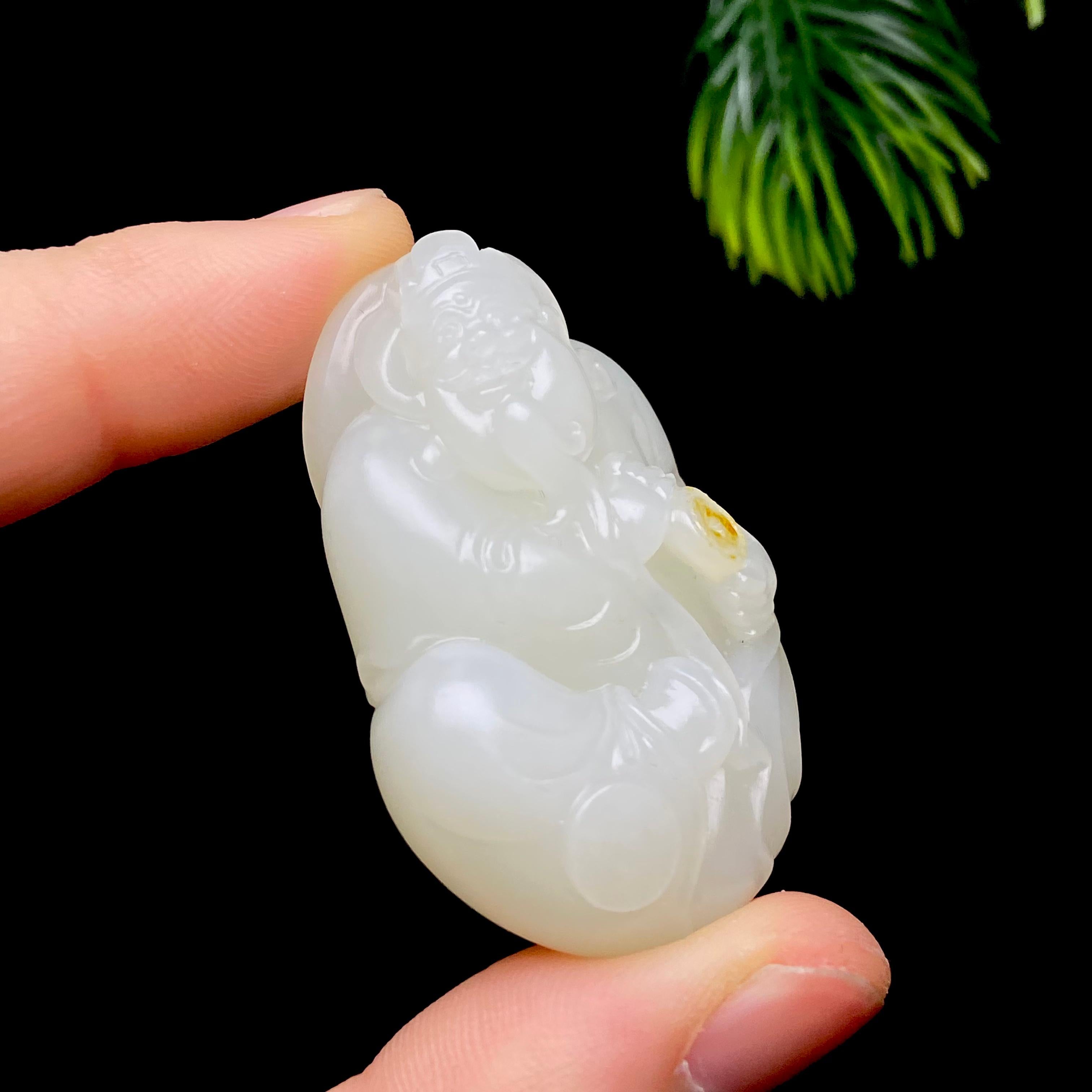 和田玉籽料财神（37.2g）