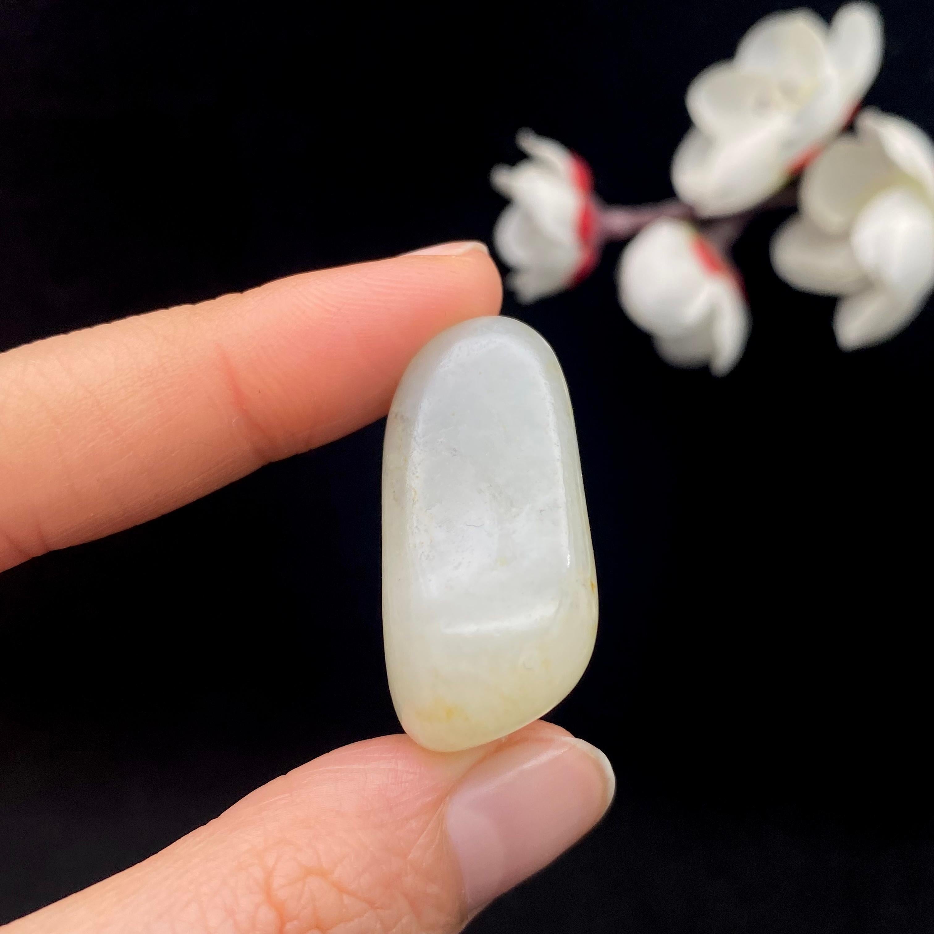 和田玉洒金皮籽料（23.7g）