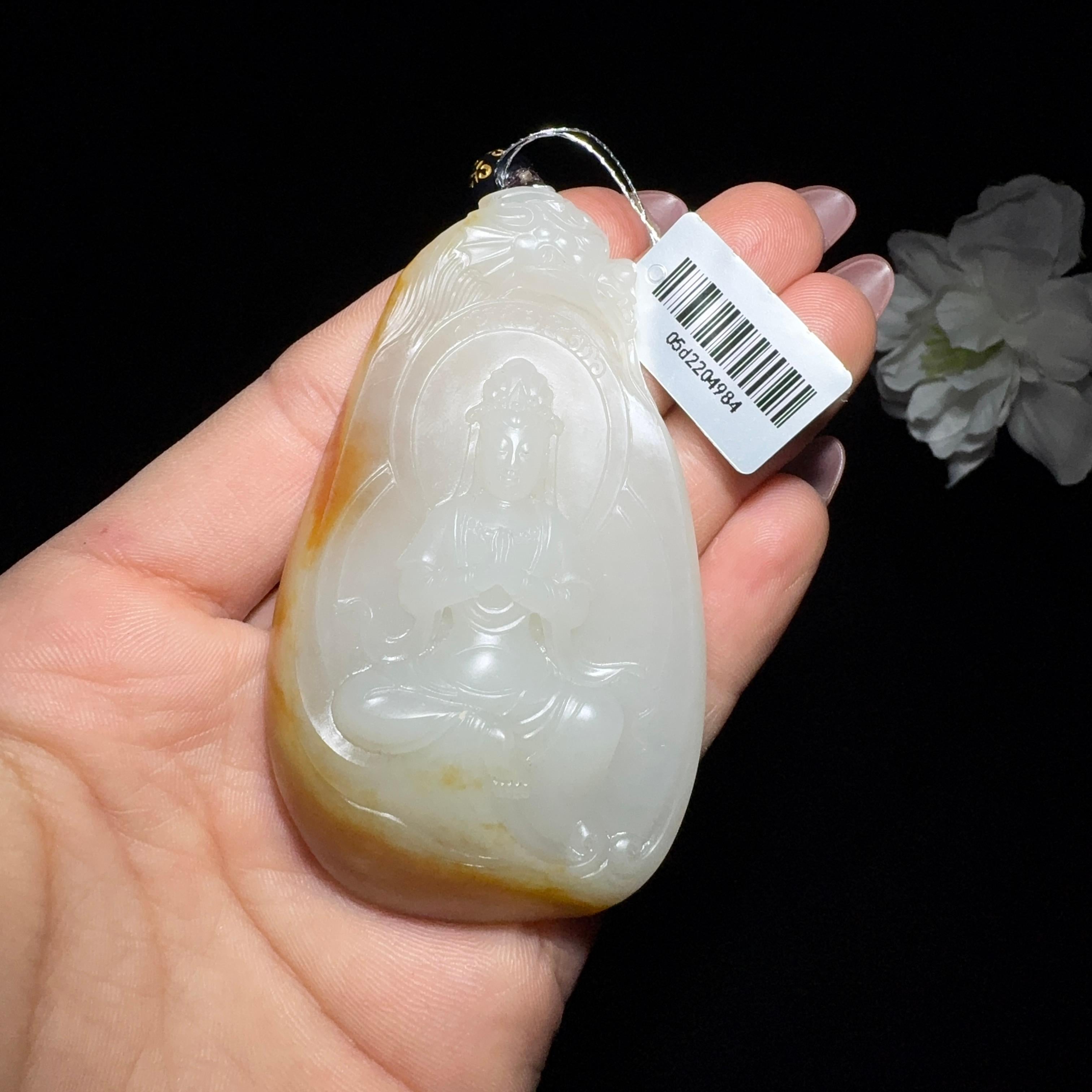 秒杀和田玉籽料御龙观音（73.2g）