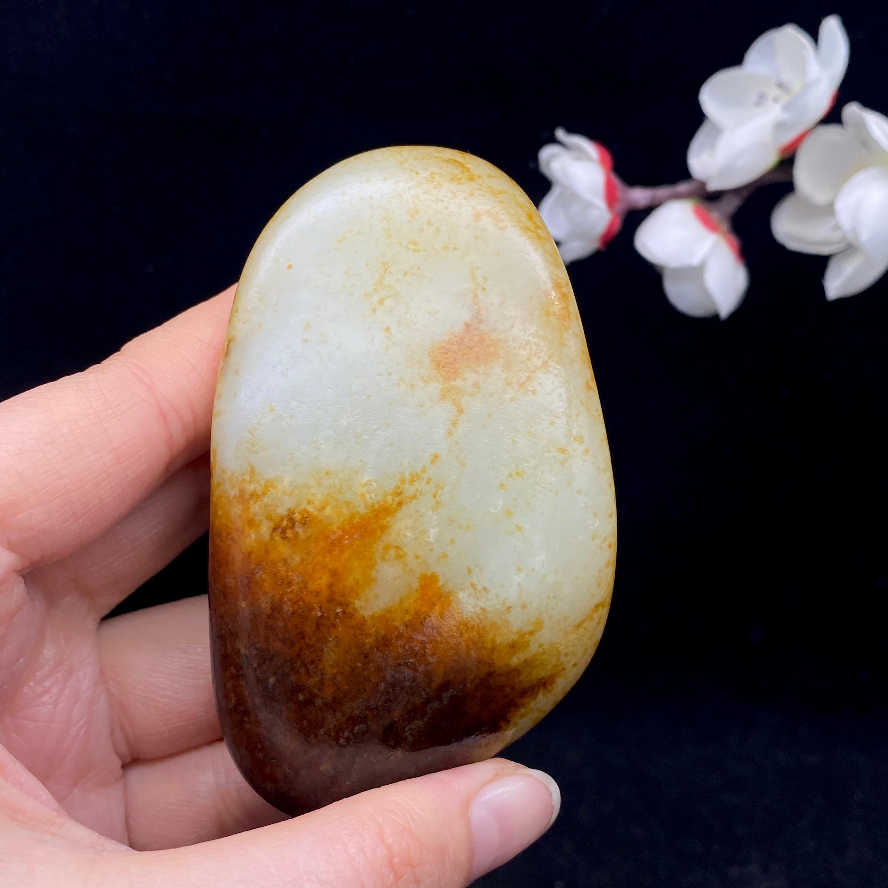 和田玉聚红皮籽料（175.9g）