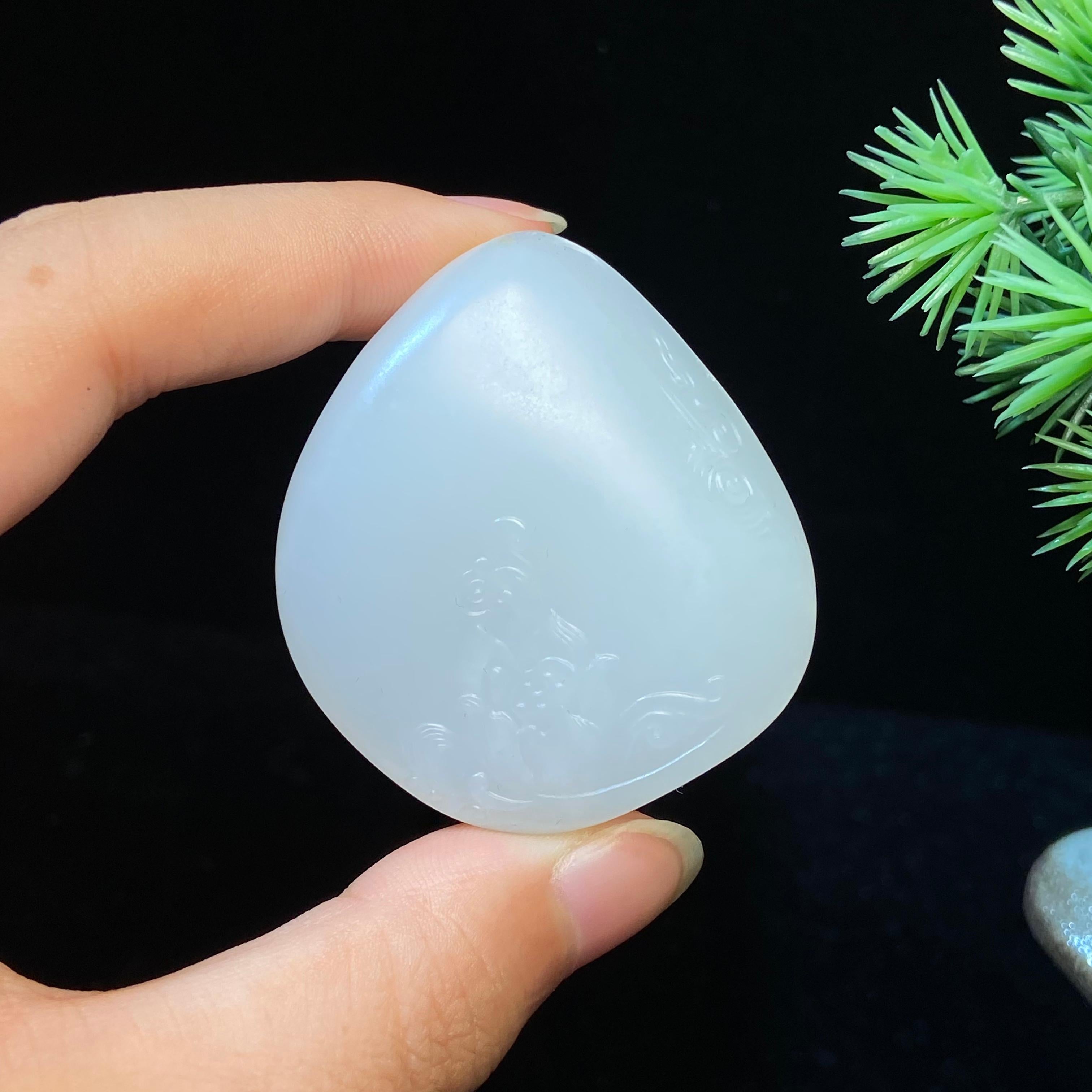 和田玉籽料观音（34.3g）