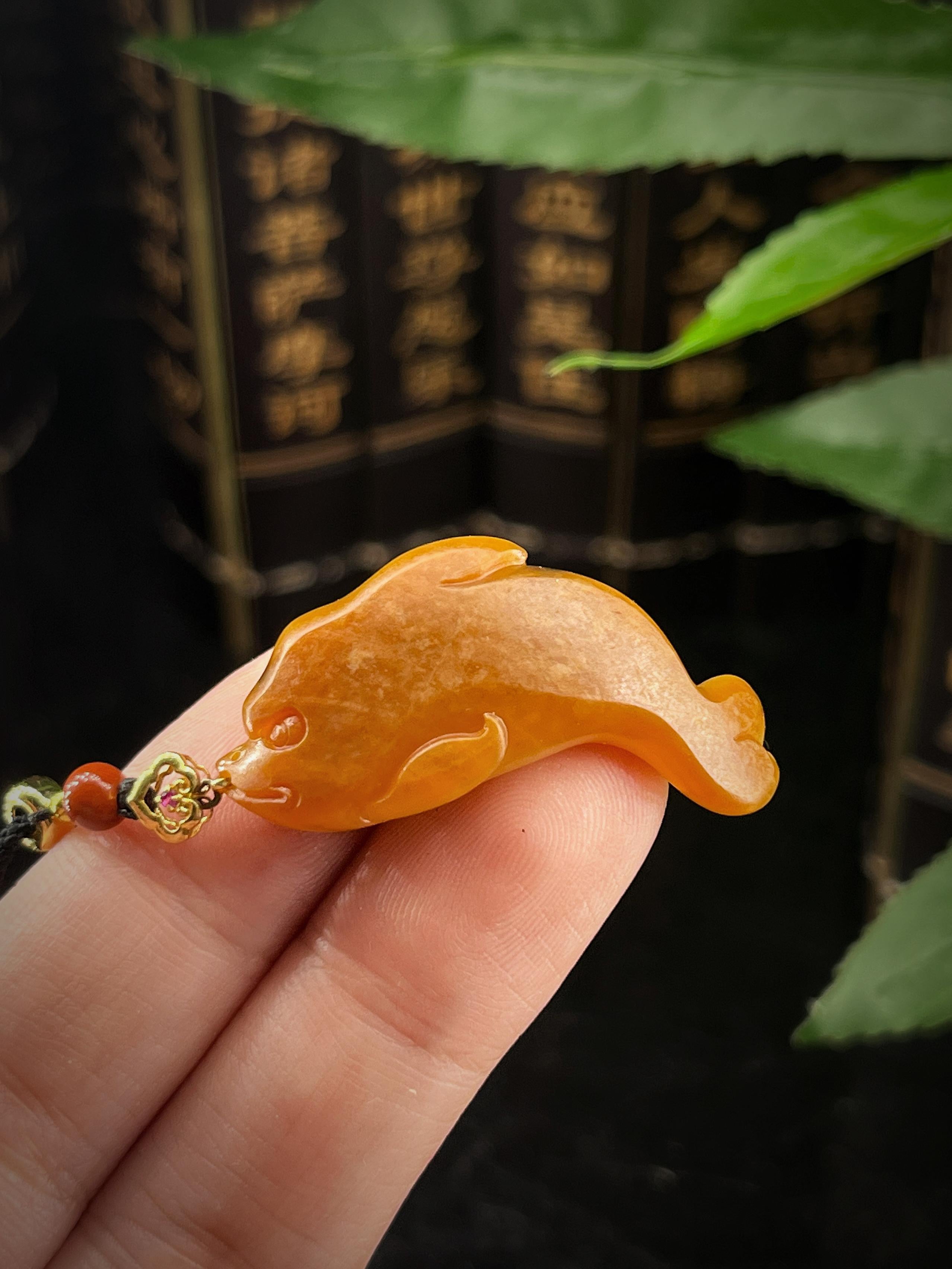 和田玉籽料海豚挂件（9.2g）