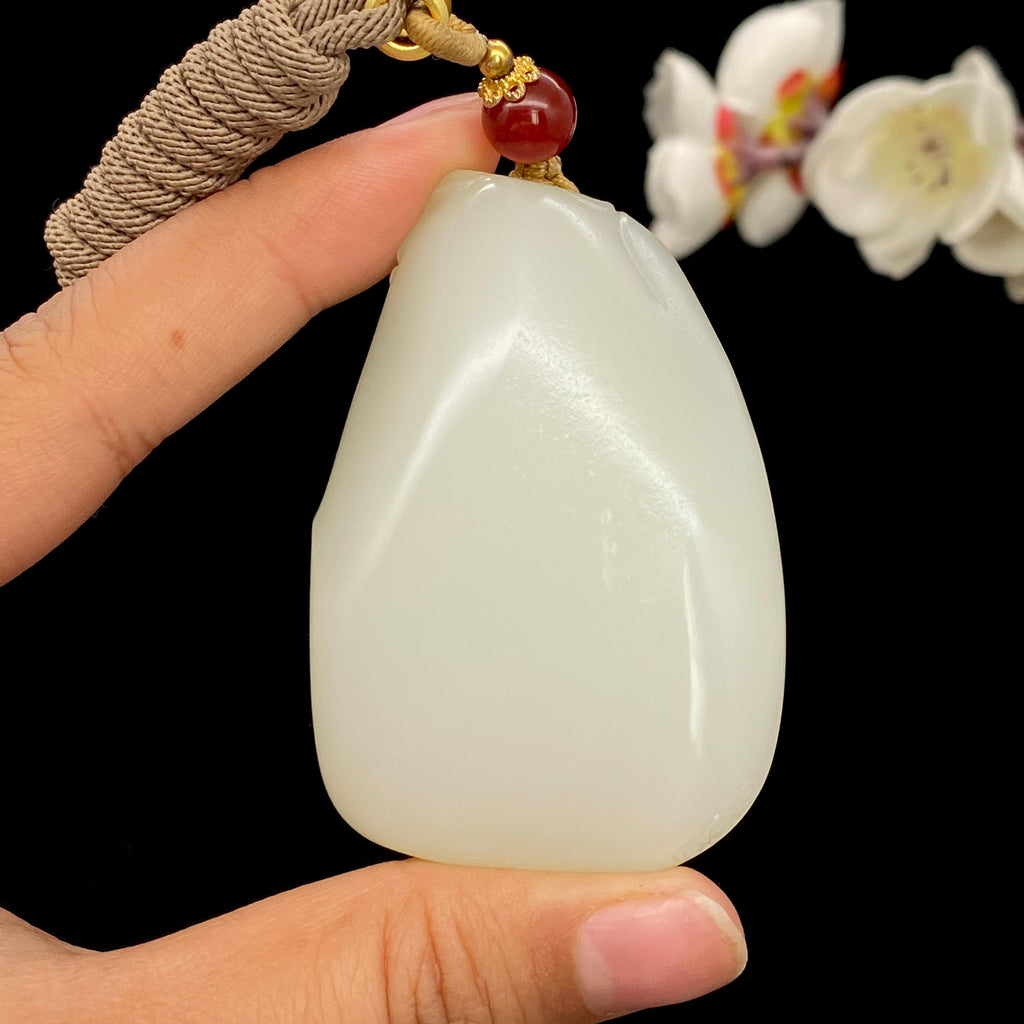 和田玉白玉籽料【观音牌】（88.8g）