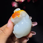 和田玉籽料貔貅手把件（72.8克）