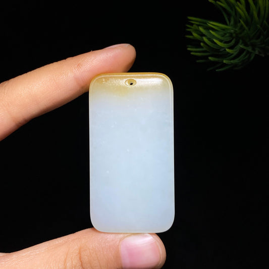 和田玉糖白玉无事牌（36.3g）