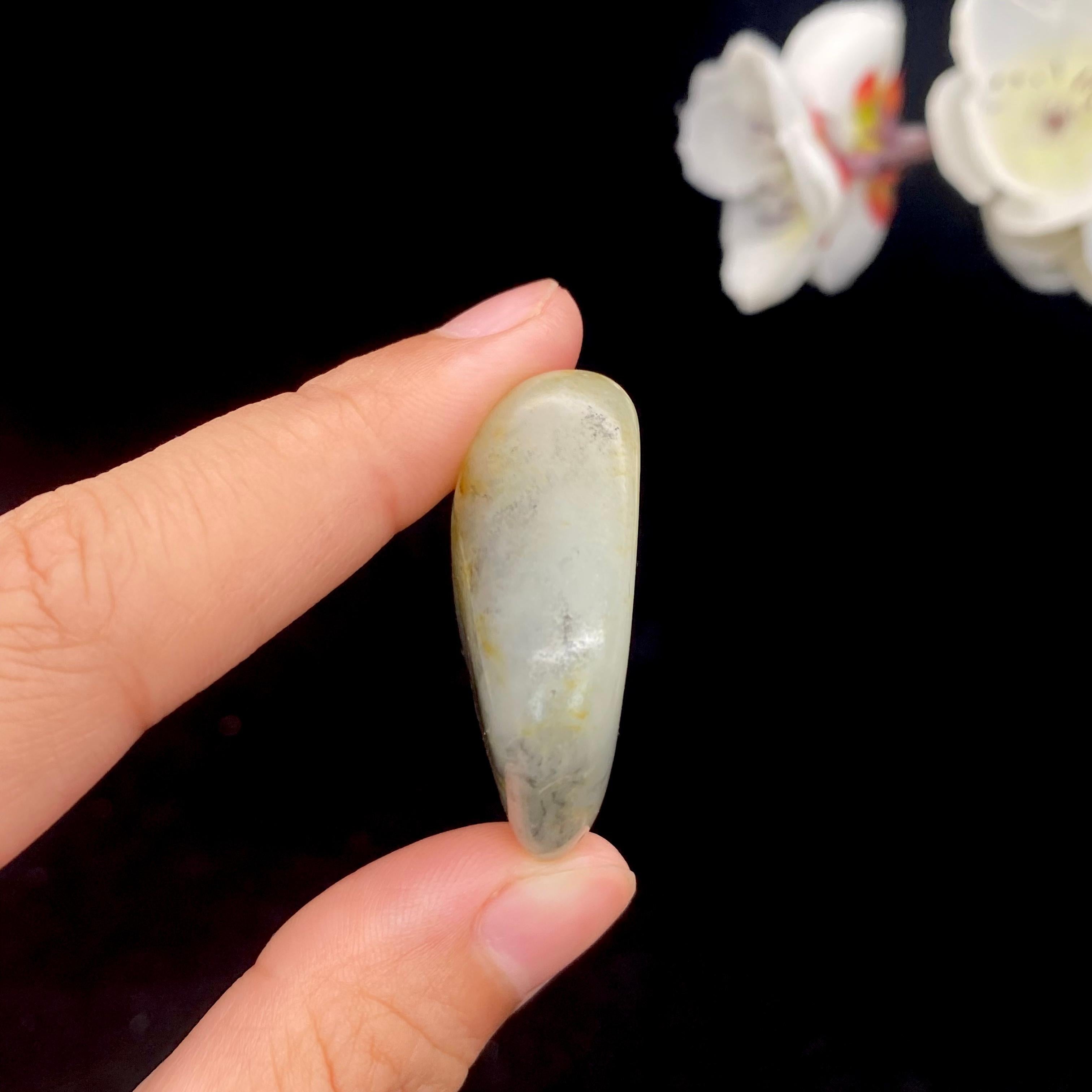 和田玉青花籽料吊坠籽（16.3g）