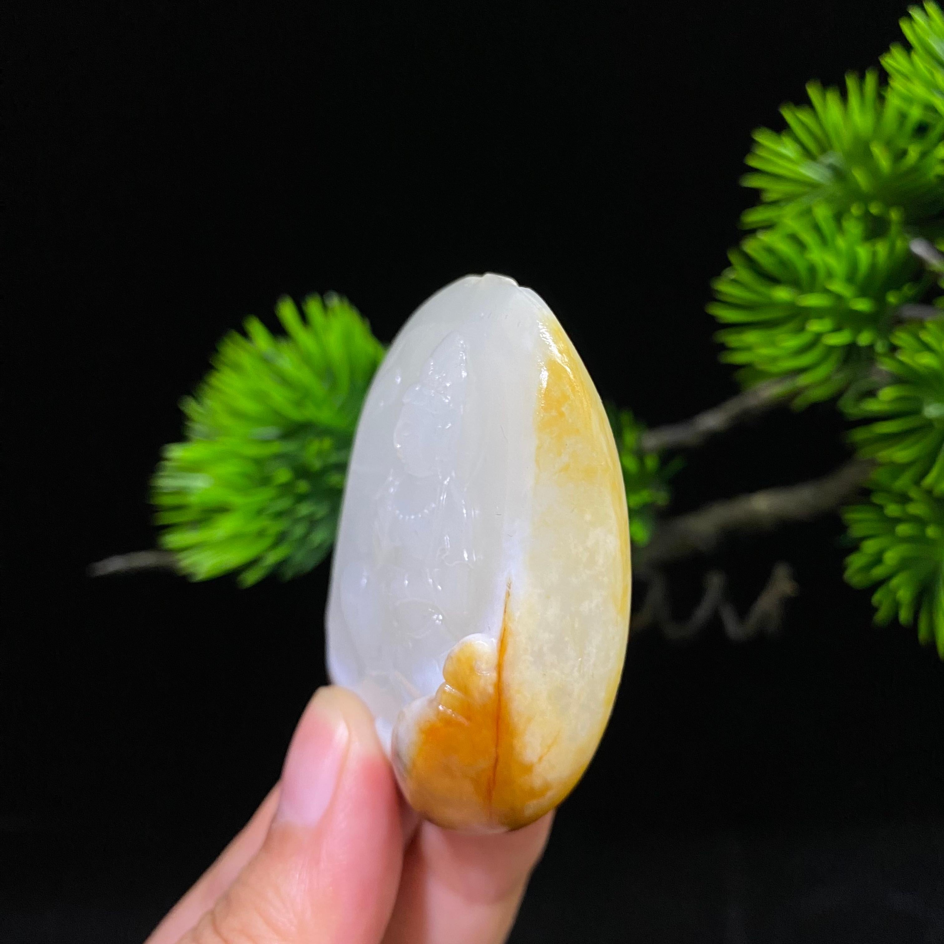 和田玉籽料观音（54.0g）