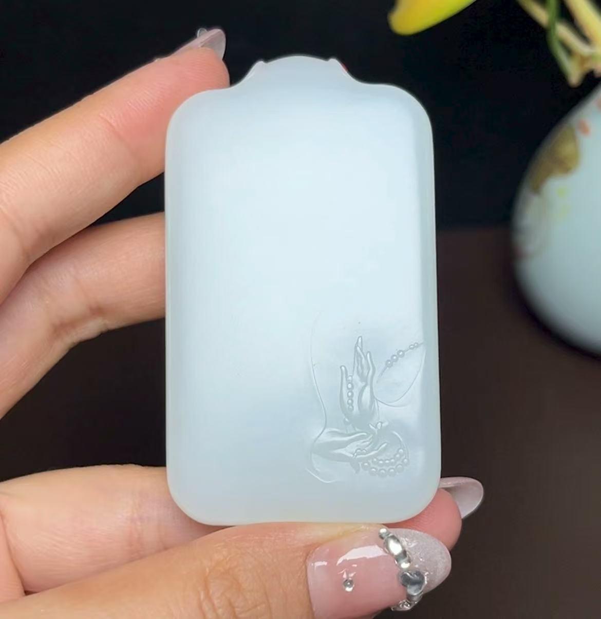 和田羊脂玉观音（71.3g）