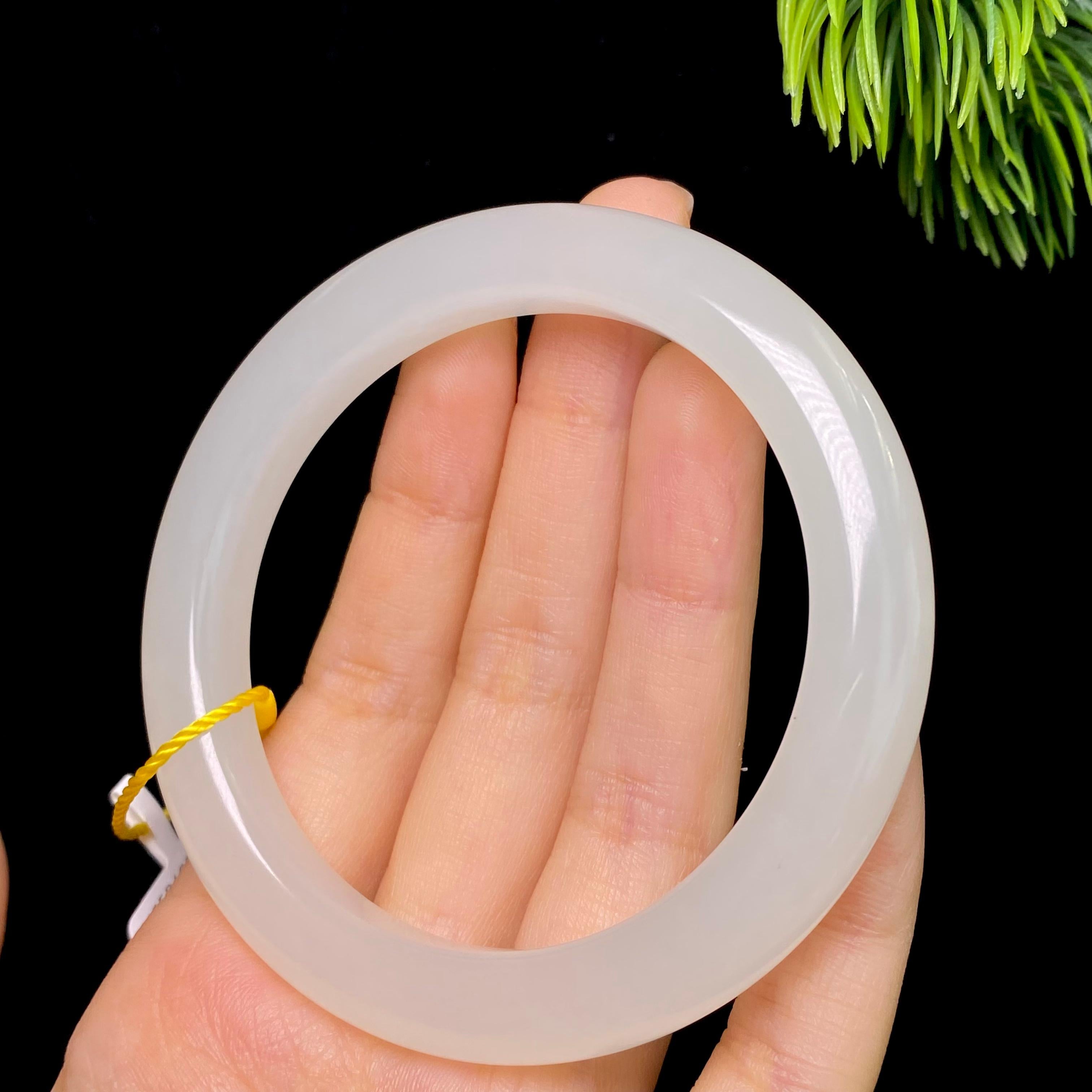 和田玉白玉手镯（45.2g）