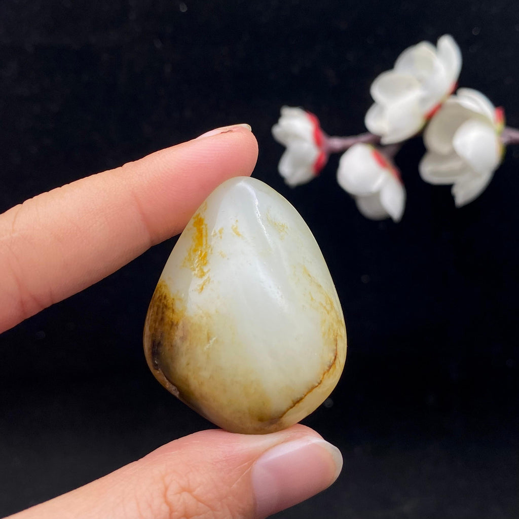 和田玉黄皮籽料（27.3g）