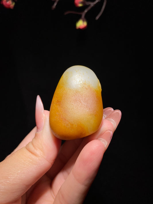 和田玉籽料佛公（46.1g）