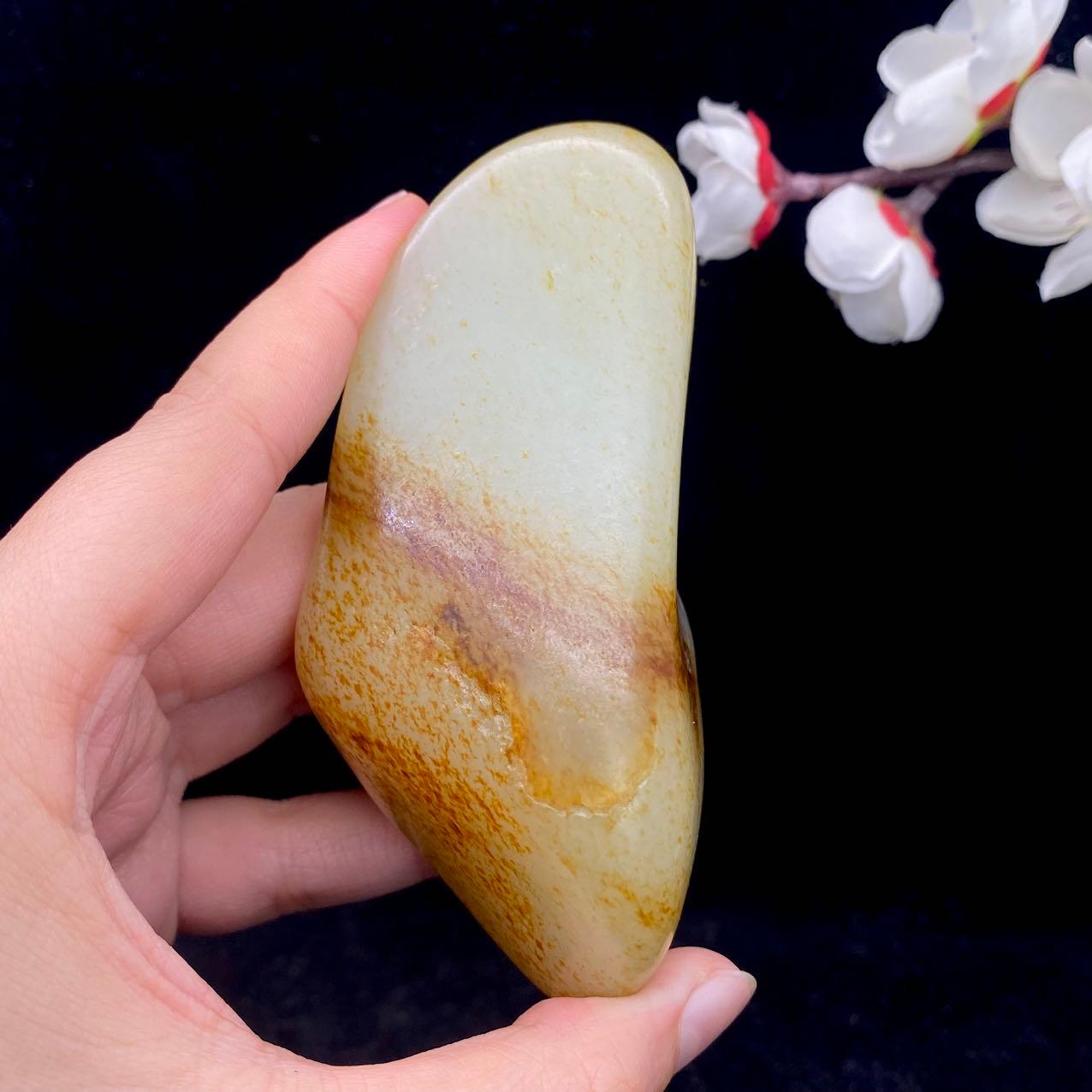 和田玉洒金皮籽料原石（228.5g）