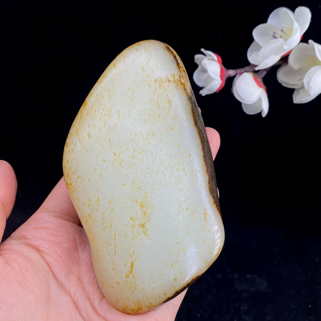 和田玉聚红皮籽料原石（318.5g）