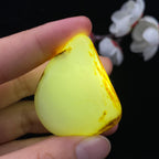 和田玉黄皮籽料挂件（24.6g）
