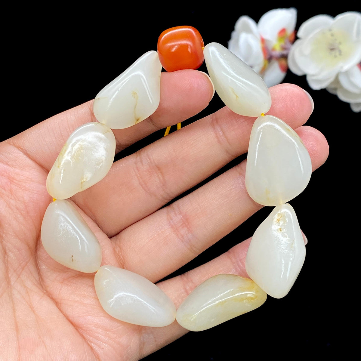 和田玉白玉带洒金皮籽料【精品手串】（55.2g）