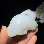 和田玉籽料羊脂白玉手把件貔貅（148.0g）