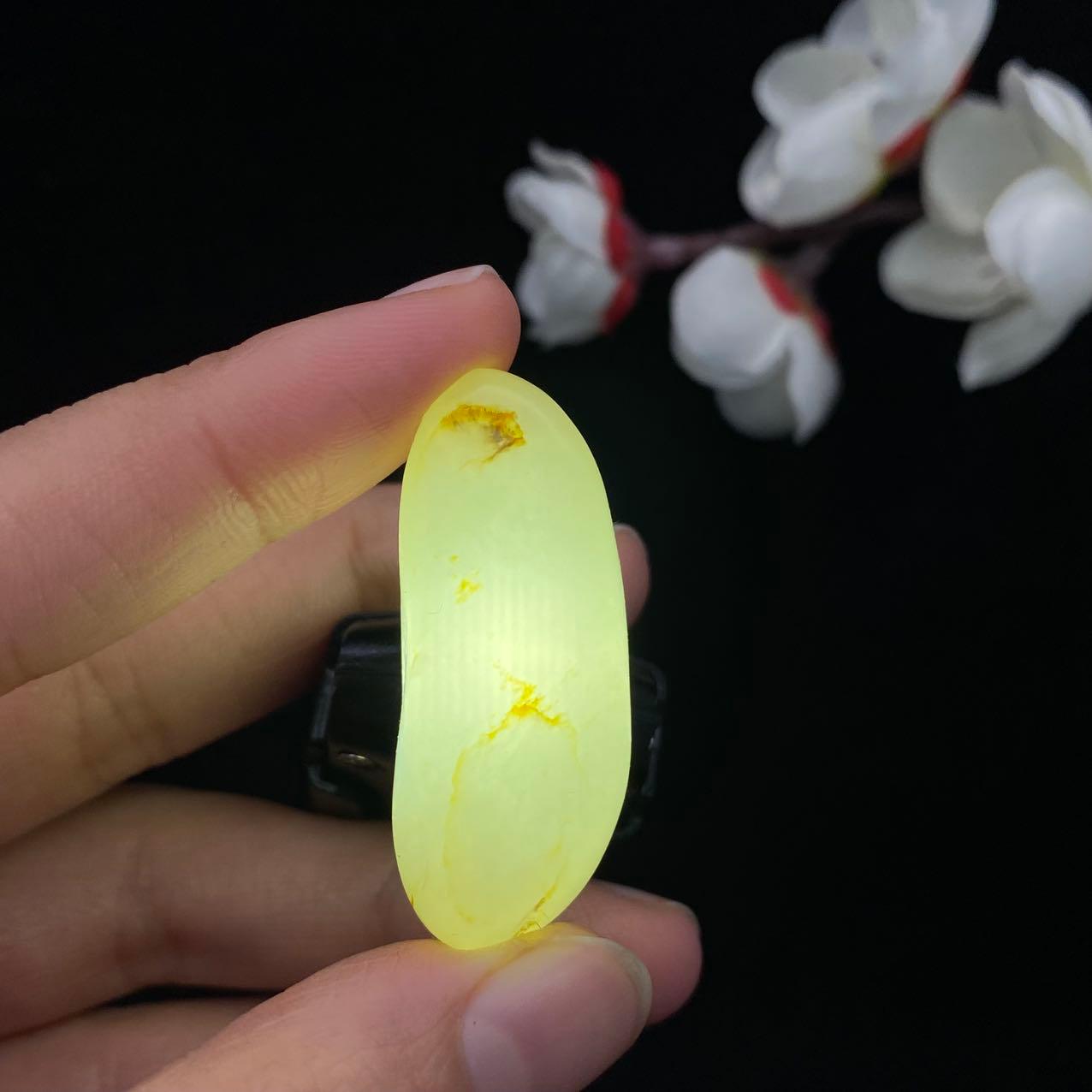 和田玉黄皮籽料吊坠籽（13.1g）