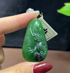 和田玉红皮碧玉望天吼无相佛（19.3g）