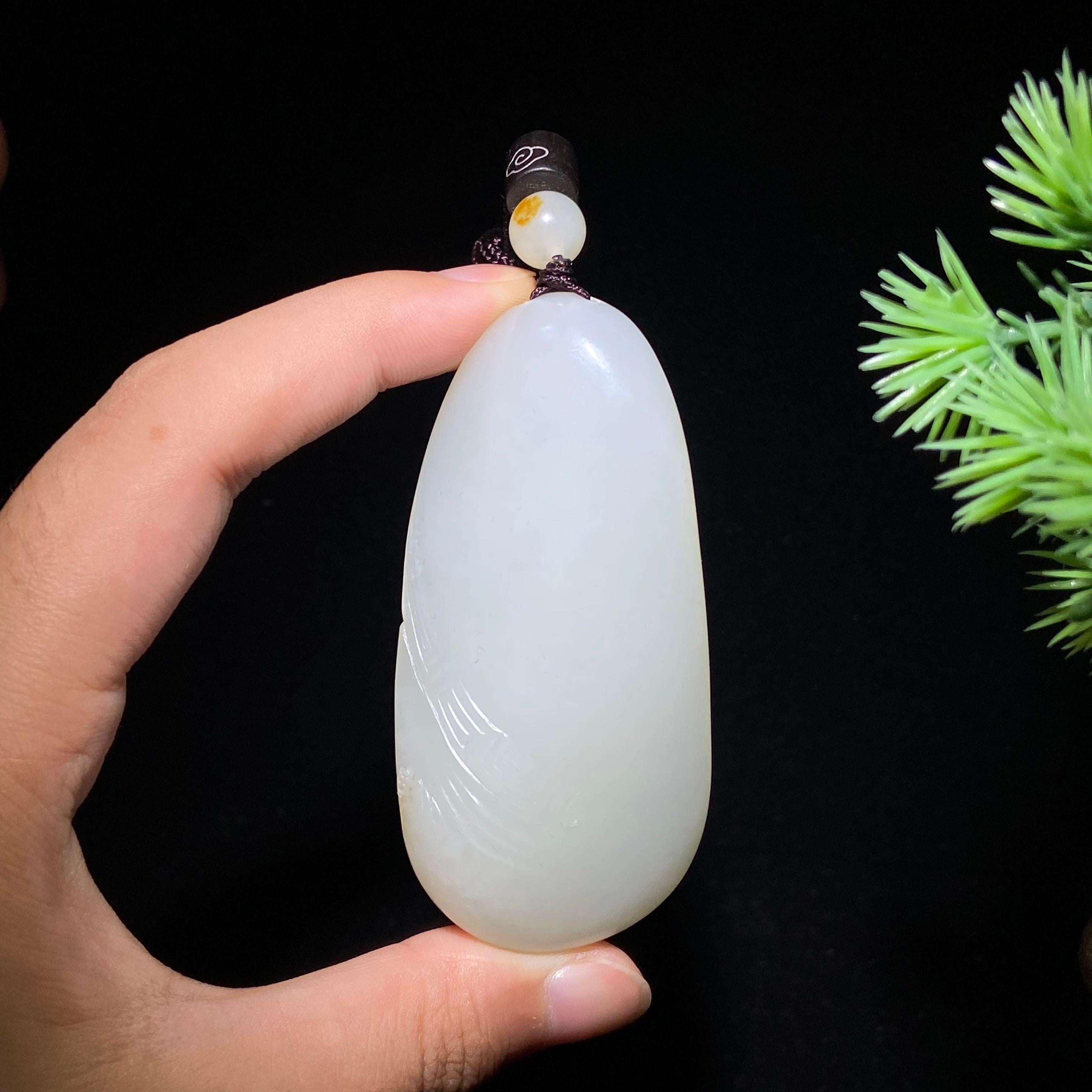 和田玉籽料观音（62.9g）