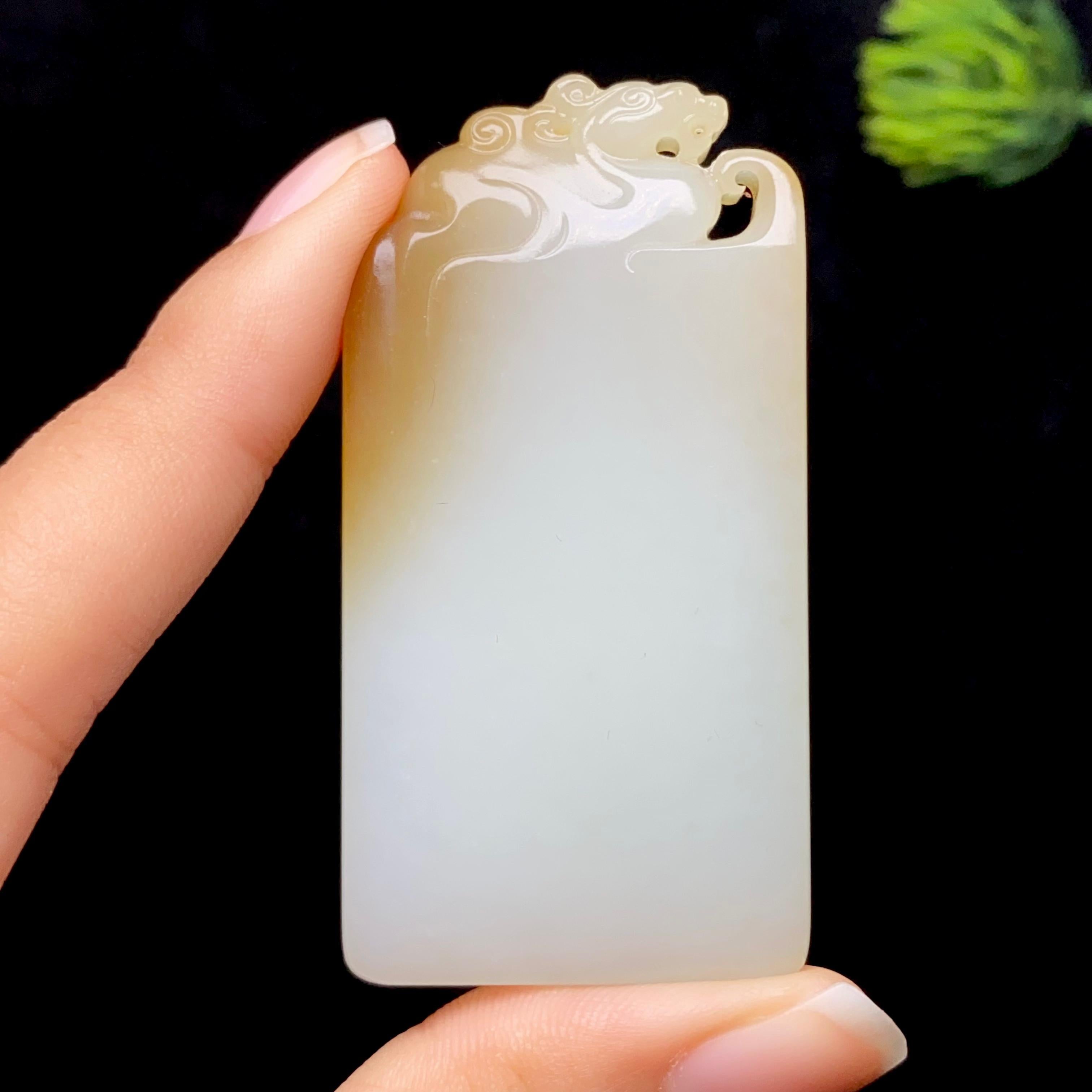 和田玉糖白貔貅平安无事牌（43.4g）