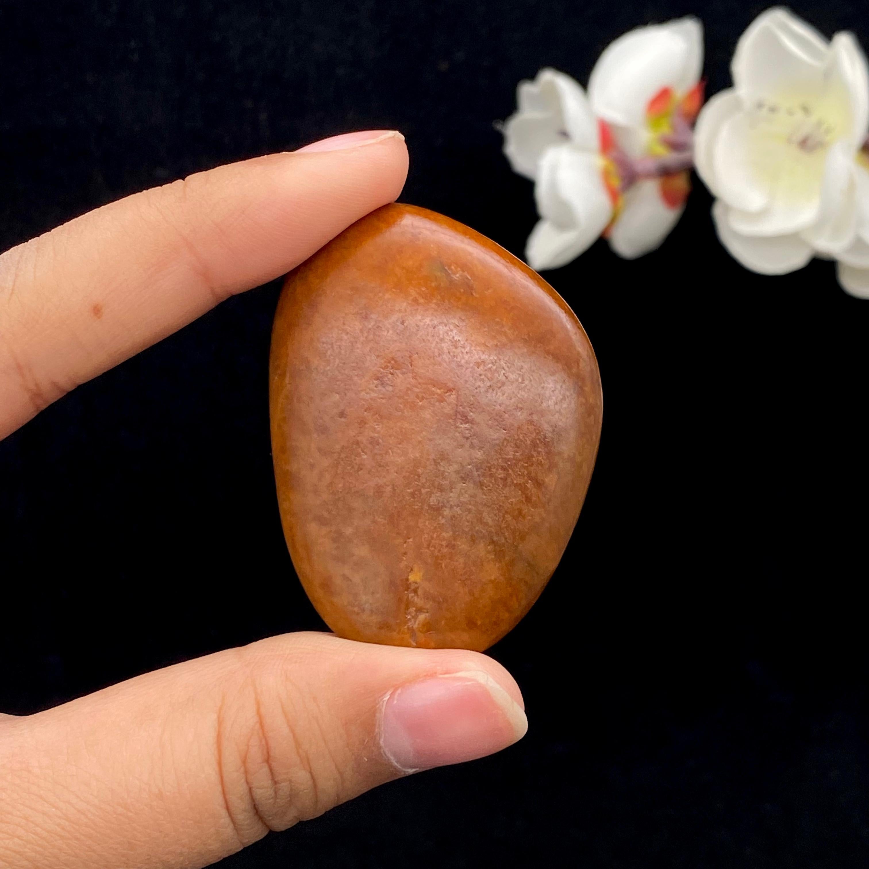 和田玉红沁皮籽料（27.9g）