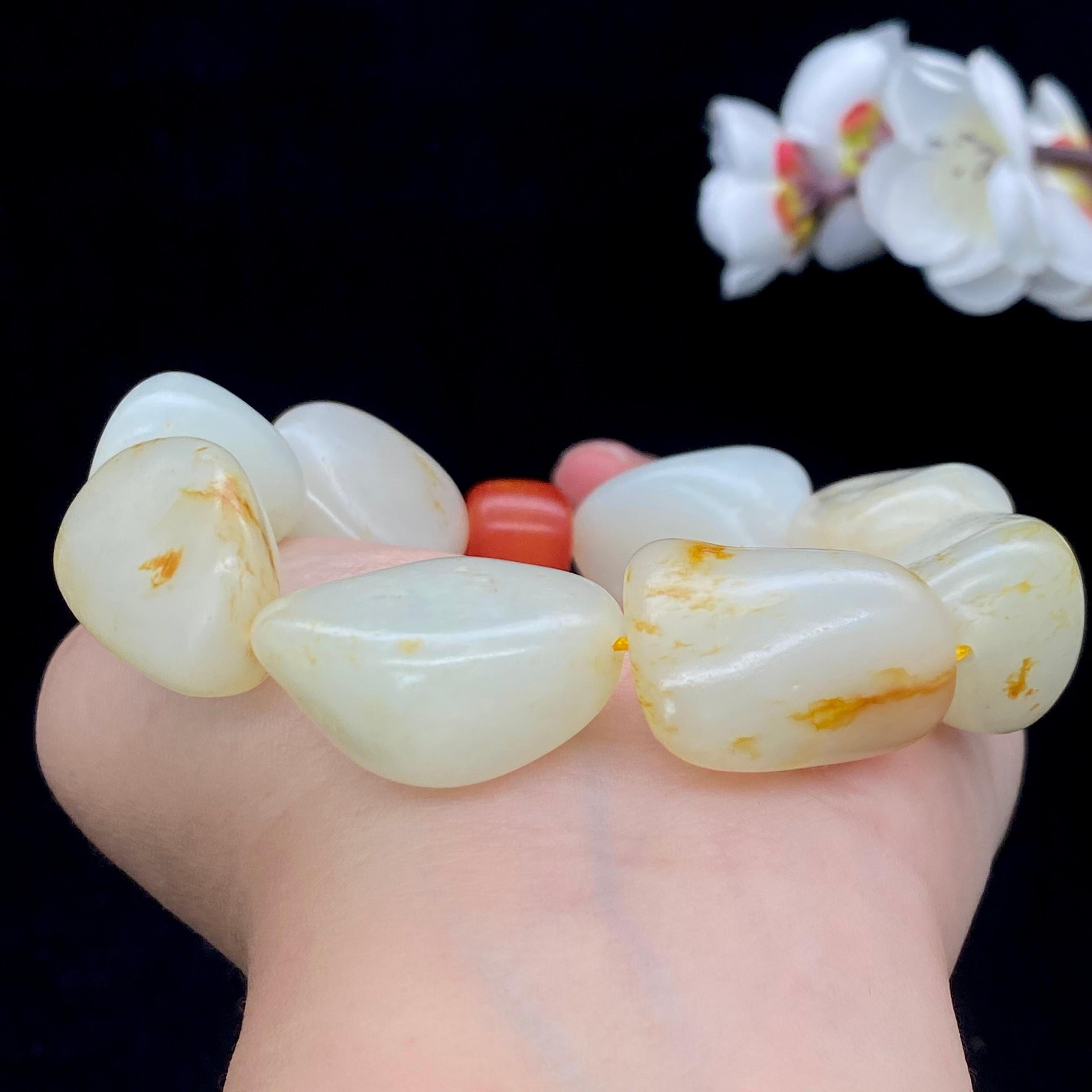 和田玉洒金皮籽料【精品手串】（106g）