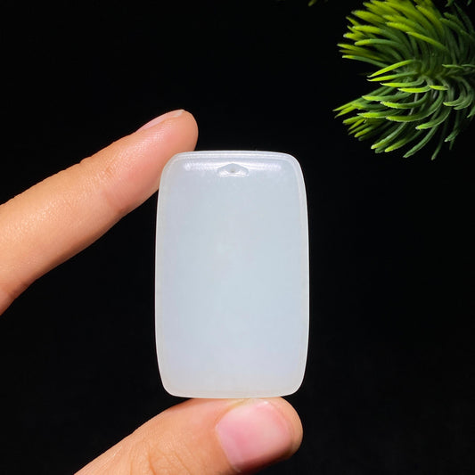和田玉羊脂白玉无事牌（24.8g）