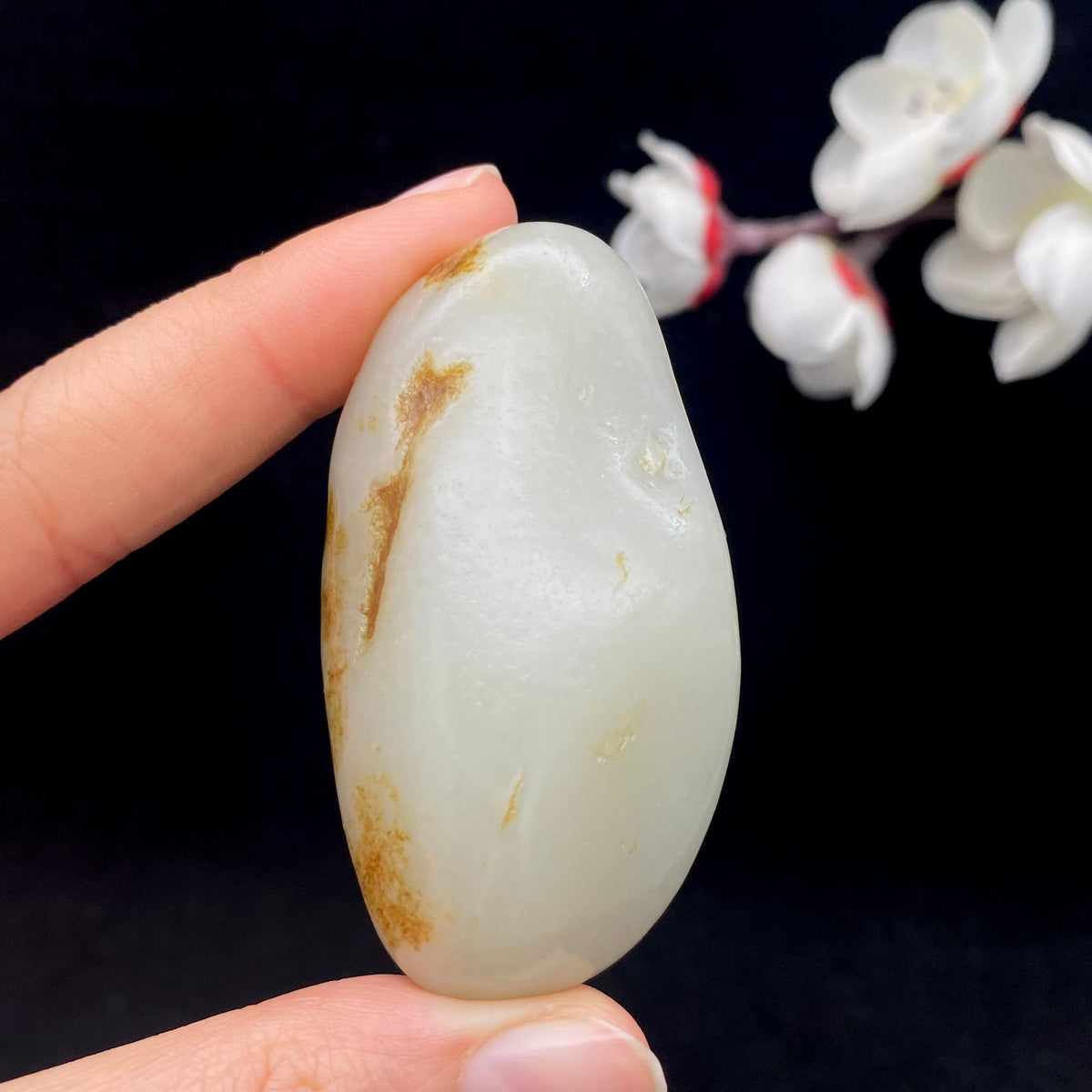 和田玉黄皮籽料挂件（51.2g）