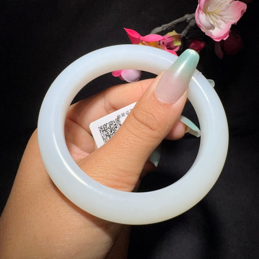 和田玉白玉手镯（59.6g）