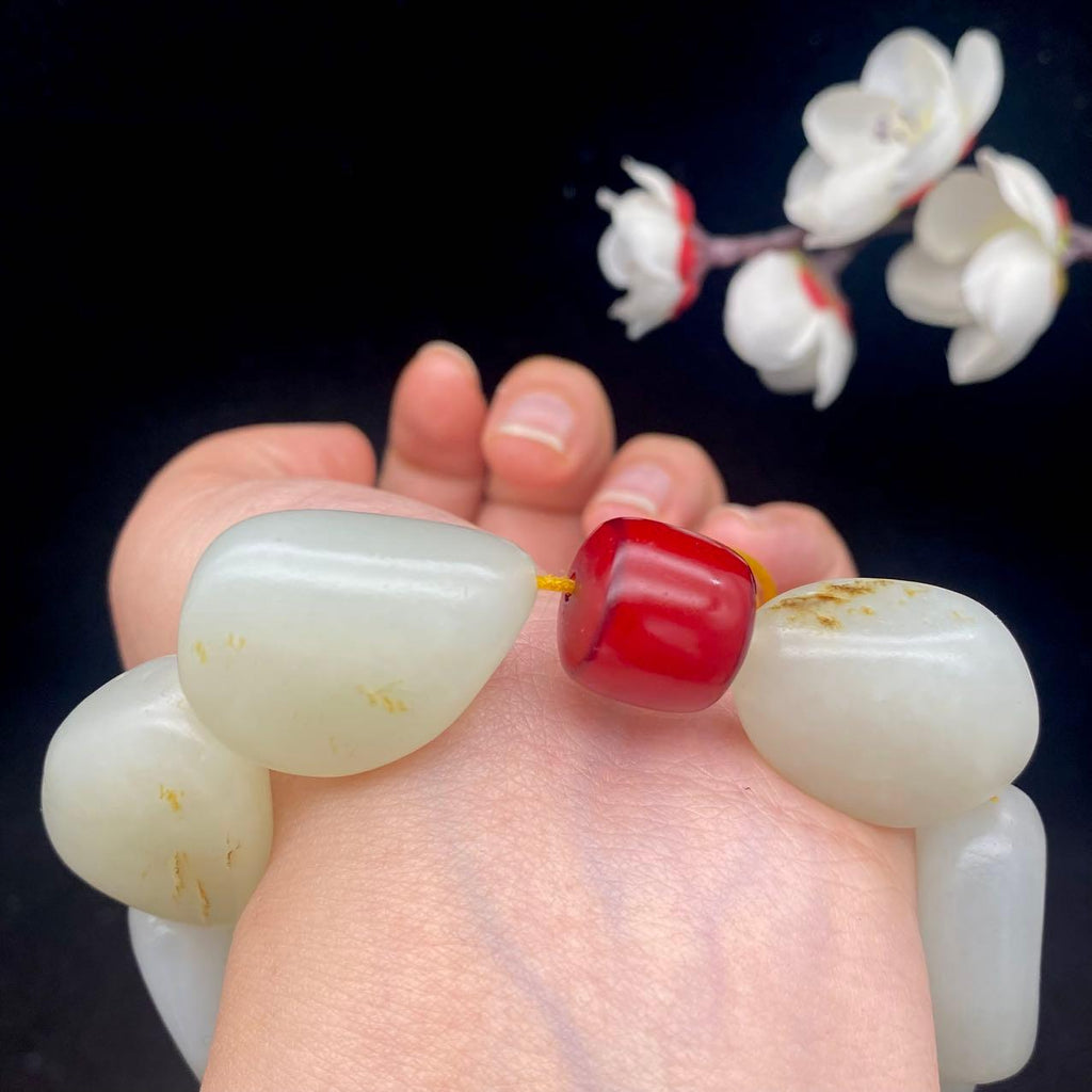 和田玉黄皮籽料【精品手串】（104.6g）