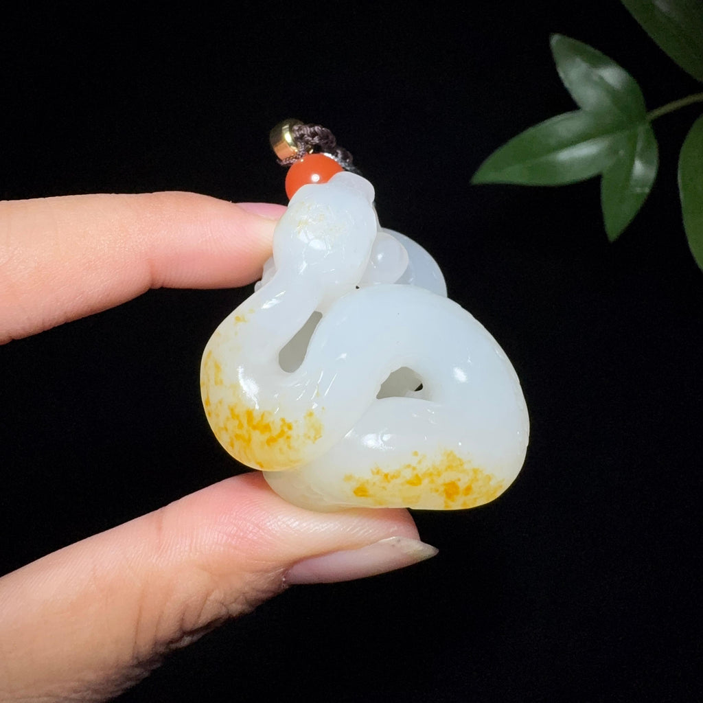 和田玉籽料蛇（41.3g）