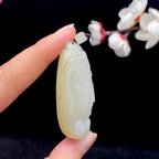 和田玉白玉籽料【观音头】（47.8g）
