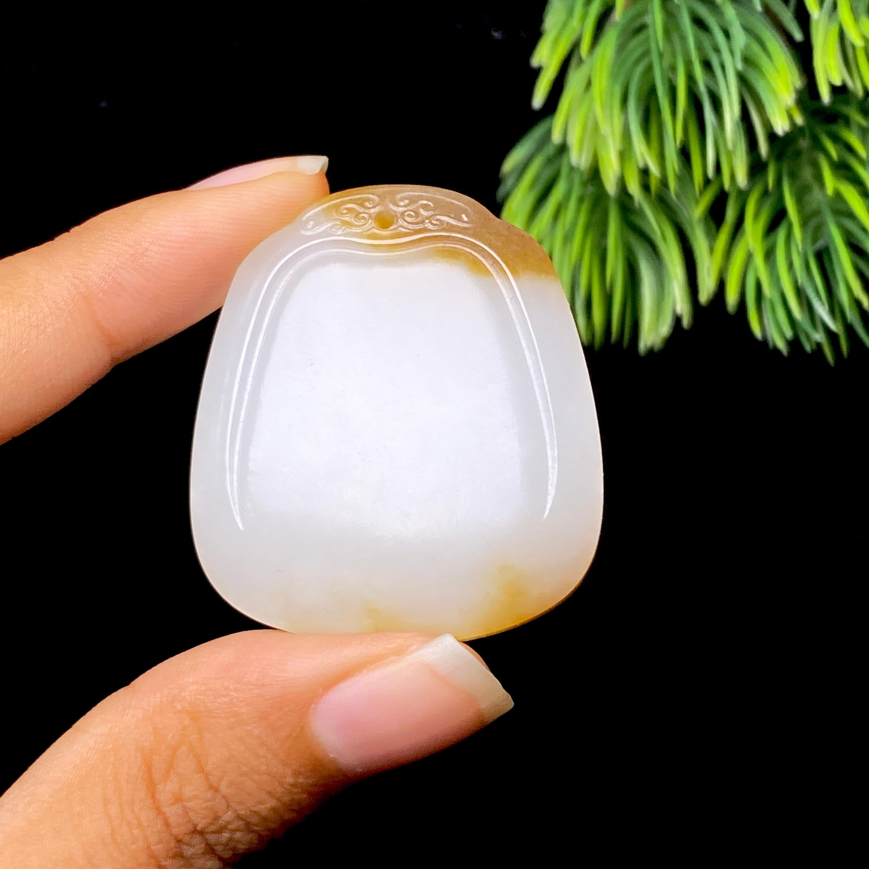 和田玉糖白无事牌（26.2g）