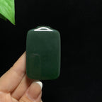 碧玉菠菜绿无事牌（65.8g）