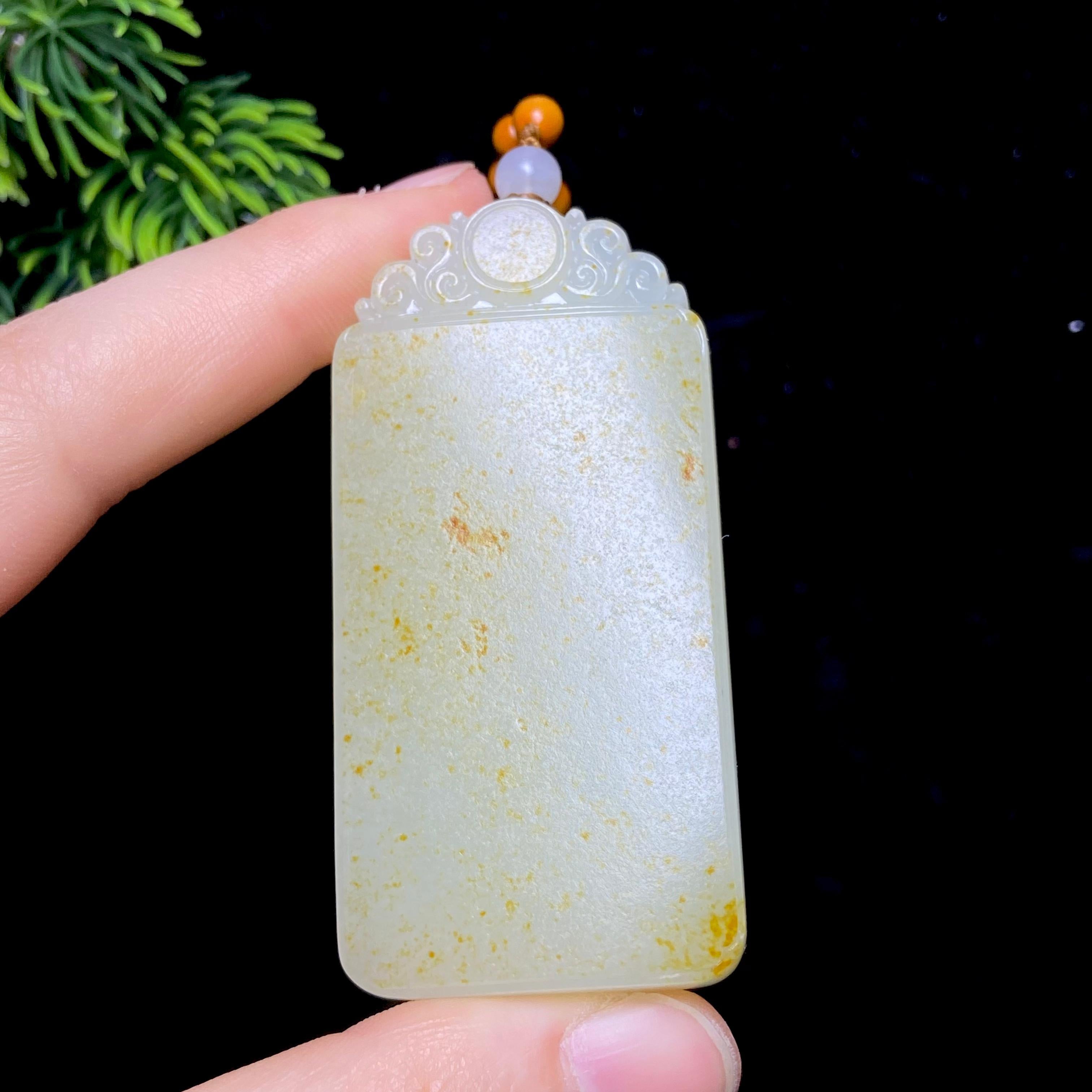 和田玉籽料无事牌（70.1g）