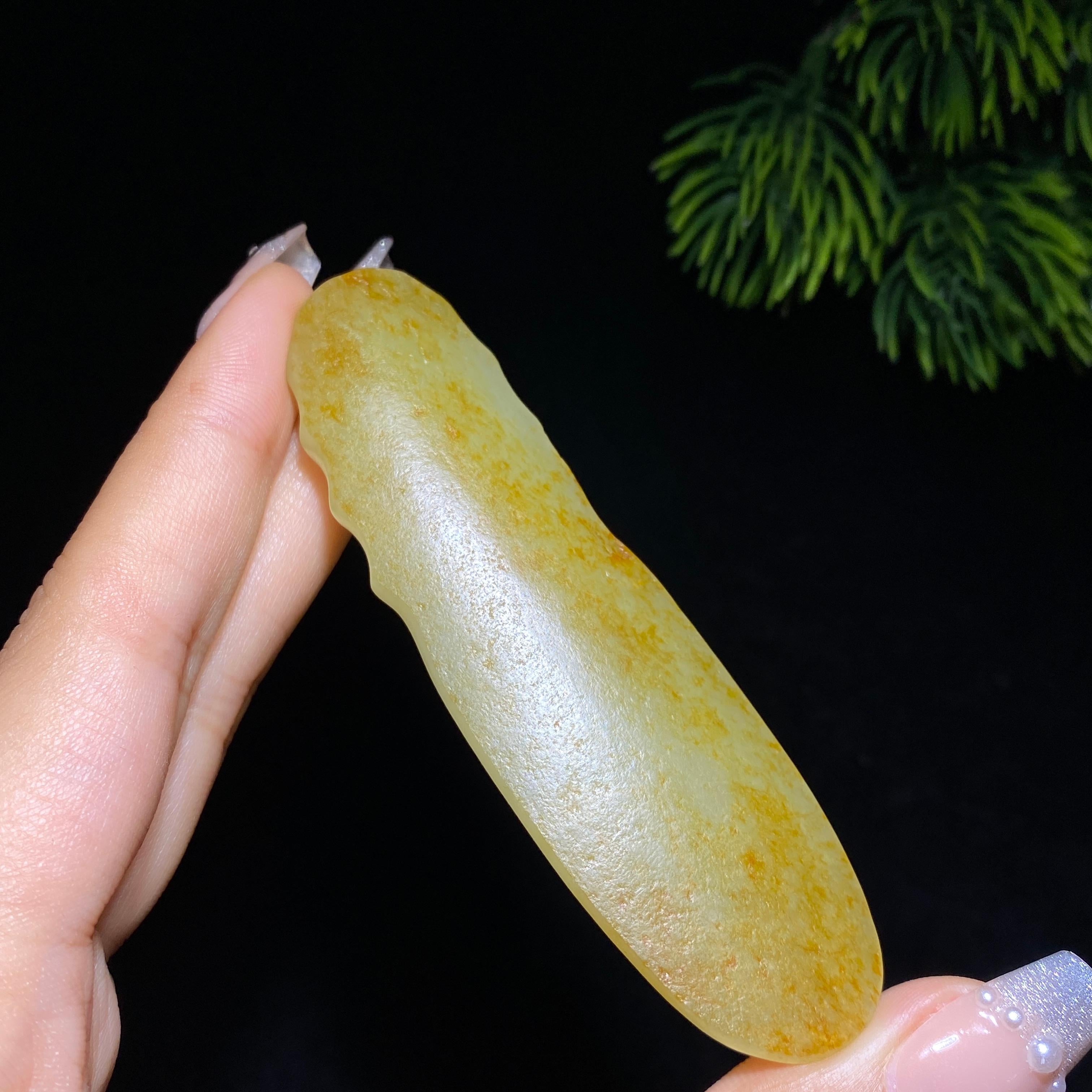 和田玉籽料茶铲挂件（24.5g）